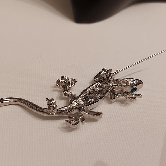 Lizard style silver brooch - Picture 7 of 7